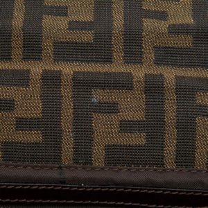 baguette de fendi