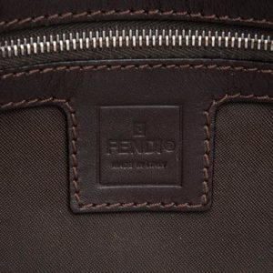 bolso baguette de fendi