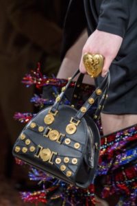 Bolso de mano con medallón Tribute de la colección Versace