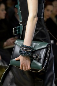 Desfile Alexander McQueen Otoño 2018