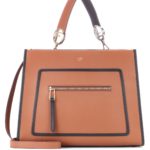 Bolso runway de fendi en color cafe