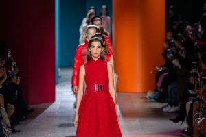 Desfile Colección Shiatzy Chen Otoño 2018 