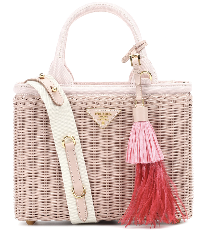 Bolso Prada para la playa