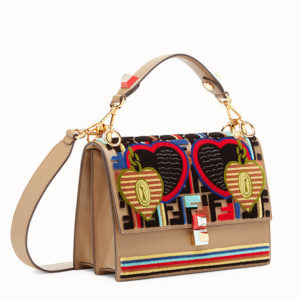 Bolso Ken I de fendi con motivos FF y corazones