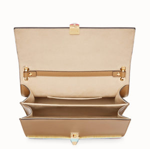 Bolso Ken I de fendi con motivos FF y corazones interior
