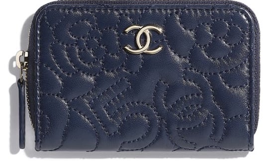 monedero azul chanel
