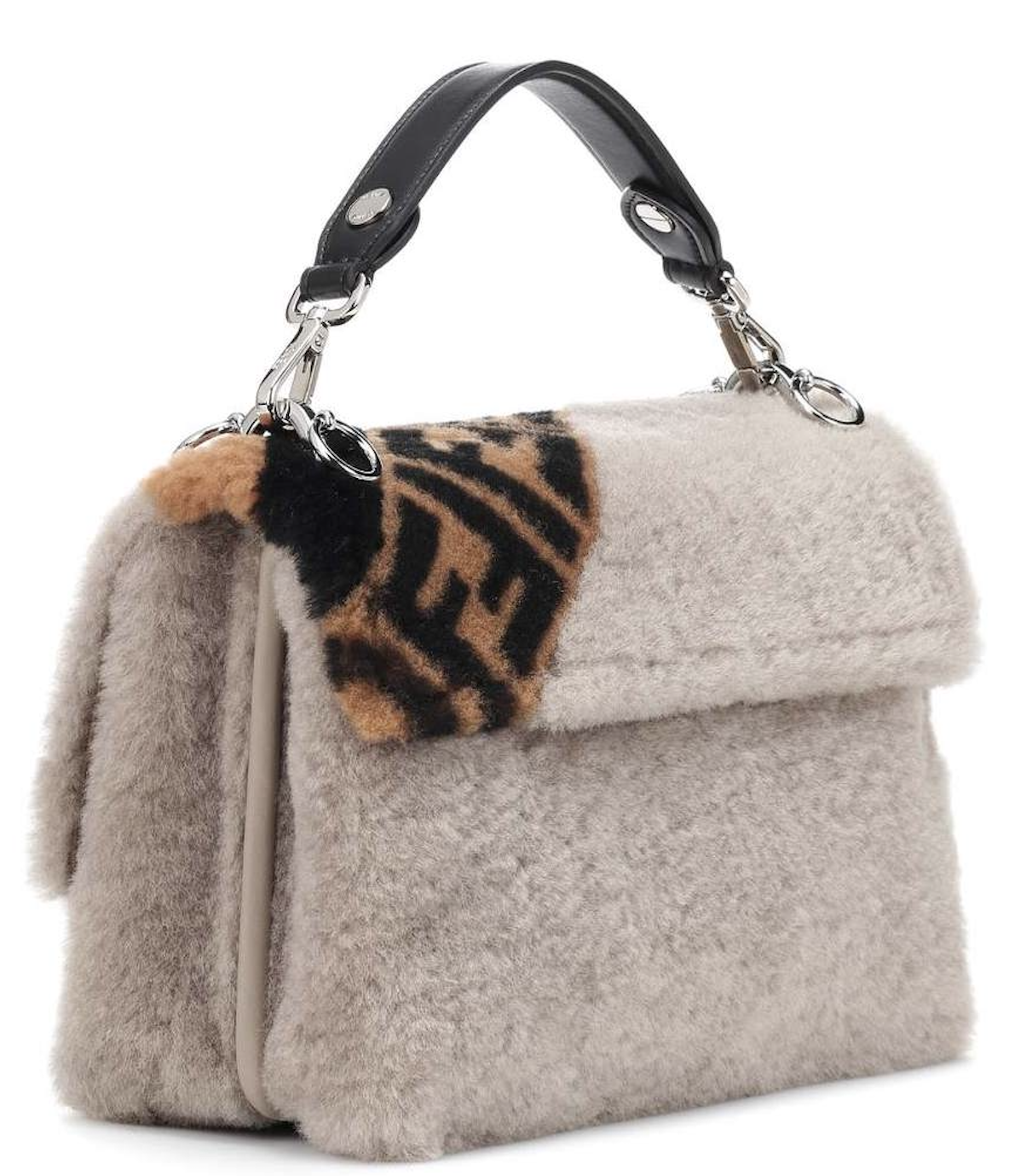 Bolso-fendi-ken-i-pelo-de-oveja-parte trasera