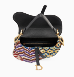 bolso saddle de Dior-de-tela- bordada-parte-trasera