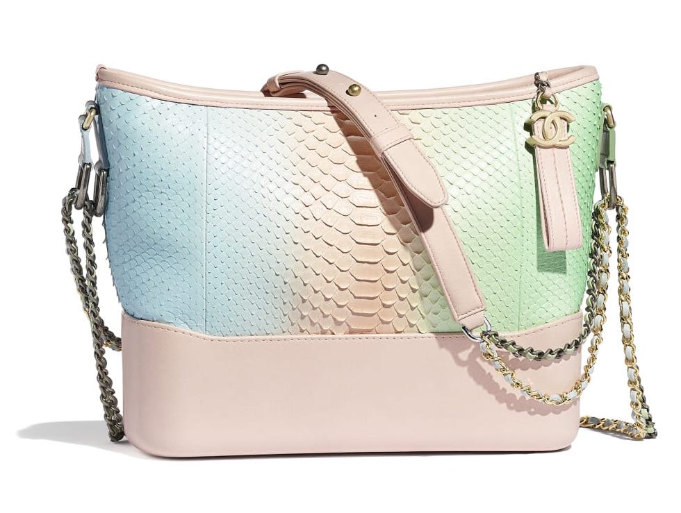 Bolso-Chanel-Gabrielle-pitón-verde