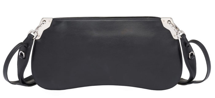 Sidonie-prada-chico-negro-parte-trasera