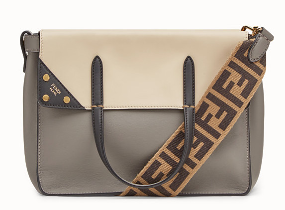 Bolso Flip de Fendi gris