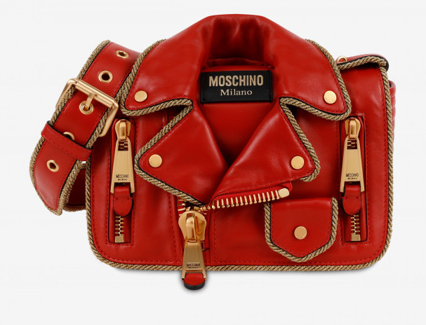 BOLSO BIKER CON RIBETES ORO MOSCHINO