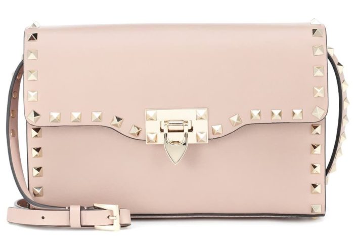 Bolso Rockstud bandolera de Valentino