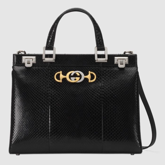 Bolso-Zumi-mediano-piel-de-serpiente-negro