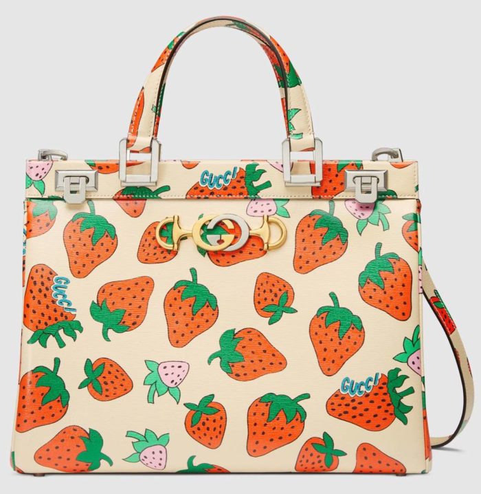 Zumi-cuero-marfil-estampado-fresas