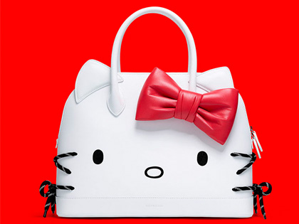 Balenciaga se inspira en Hello Kitty