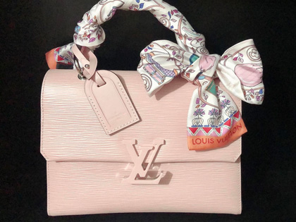 unboxing del bolso Grenelle de Louis Vuitton