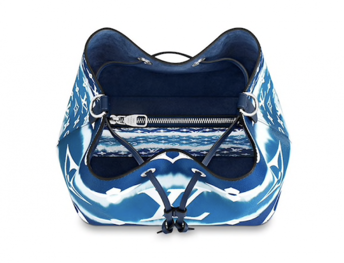 Bombonera-noénoé-Louis-Vuitton-azul-colección-LV-escale-interior