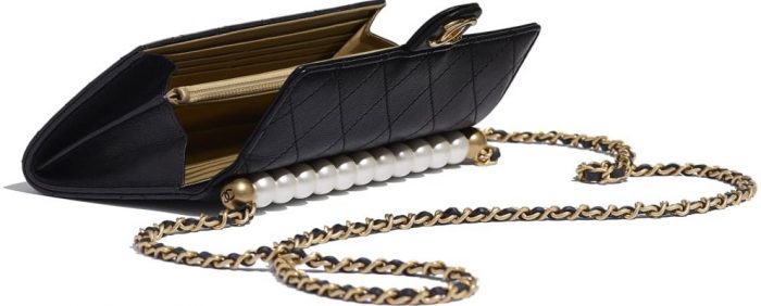 chanel-clutch-con-cadena-perlas-fantasia-interior