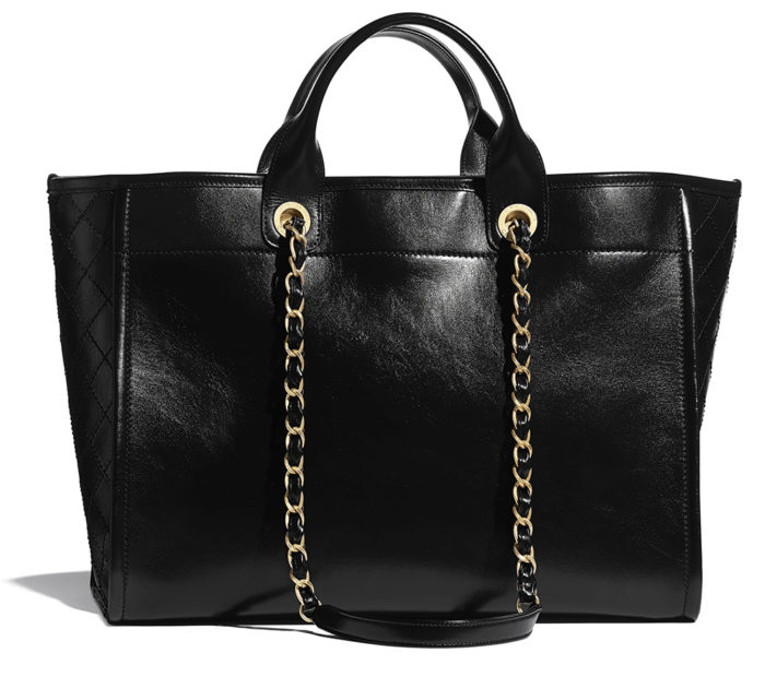 olso-Chanel-shopping-grande-negro