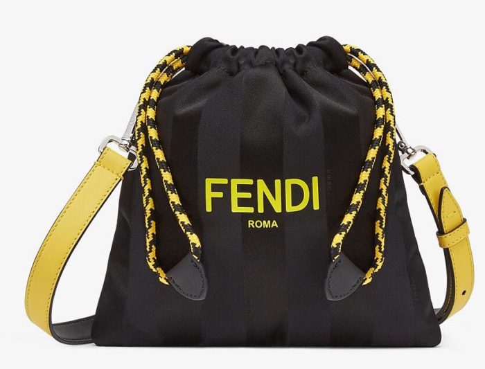 CARTERA PEQUEÑA FENDI PACK NAILON