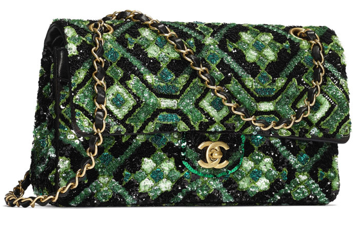 bolso-chanel-clasico-verde-lentejuelas-crucero-2020-21-