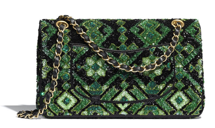 bolso-chanel-clasico-verde-lentejuelas-crucero-2021