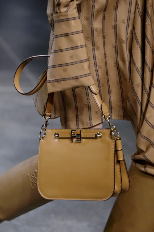 Fendi-colección-otoño-invierno-2021-bolsos-36jpg