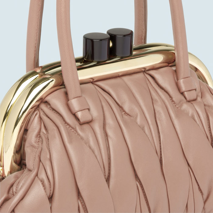 bolso miu belle de miu miu