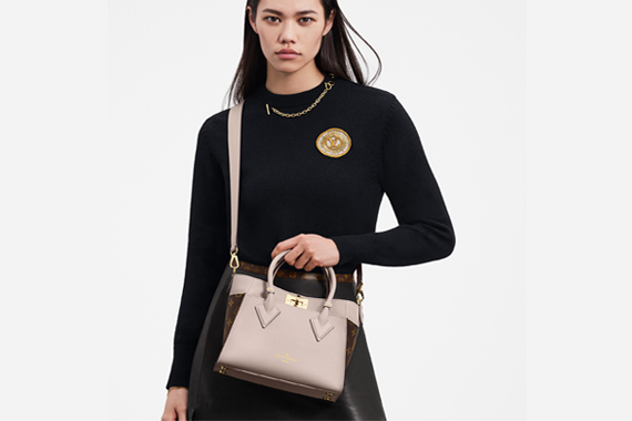 Bolso On My Side de Louis Vuitton
