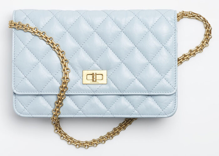 Chanel-2-55-wallet-on-chain-azul
