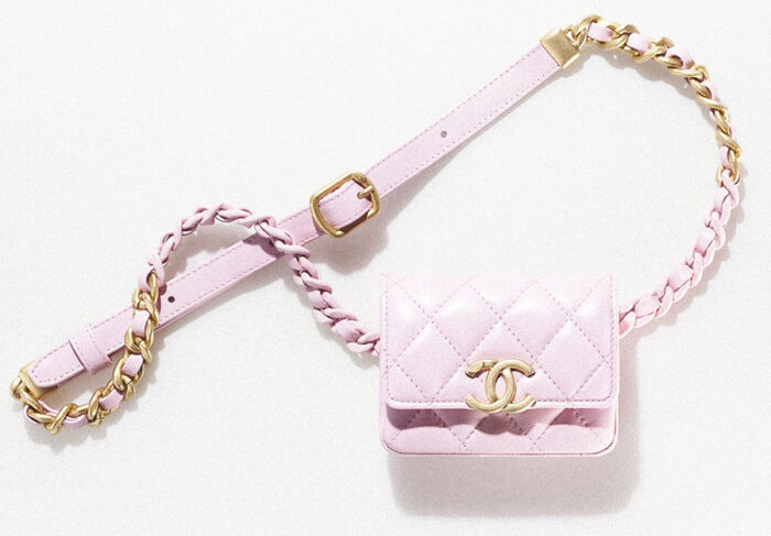 Chanel-bolso-cinturón-rosa-primavera-verano-2022