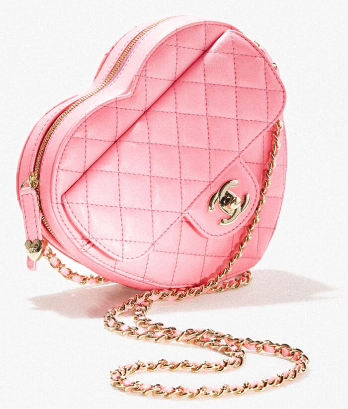 Chanel-heart-bag-rosa-coral