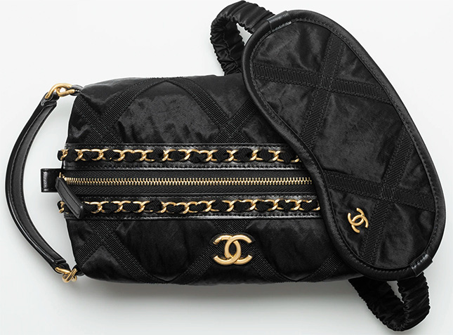 Chanel-pouch-primavera-verano-2022.