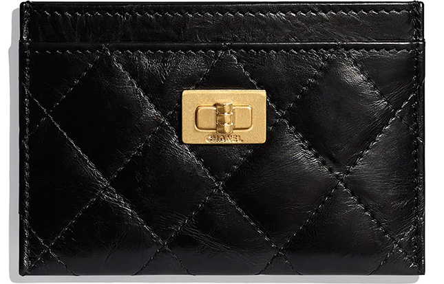 Chanel-primavera-verano-negro-primavera-verano-2022.